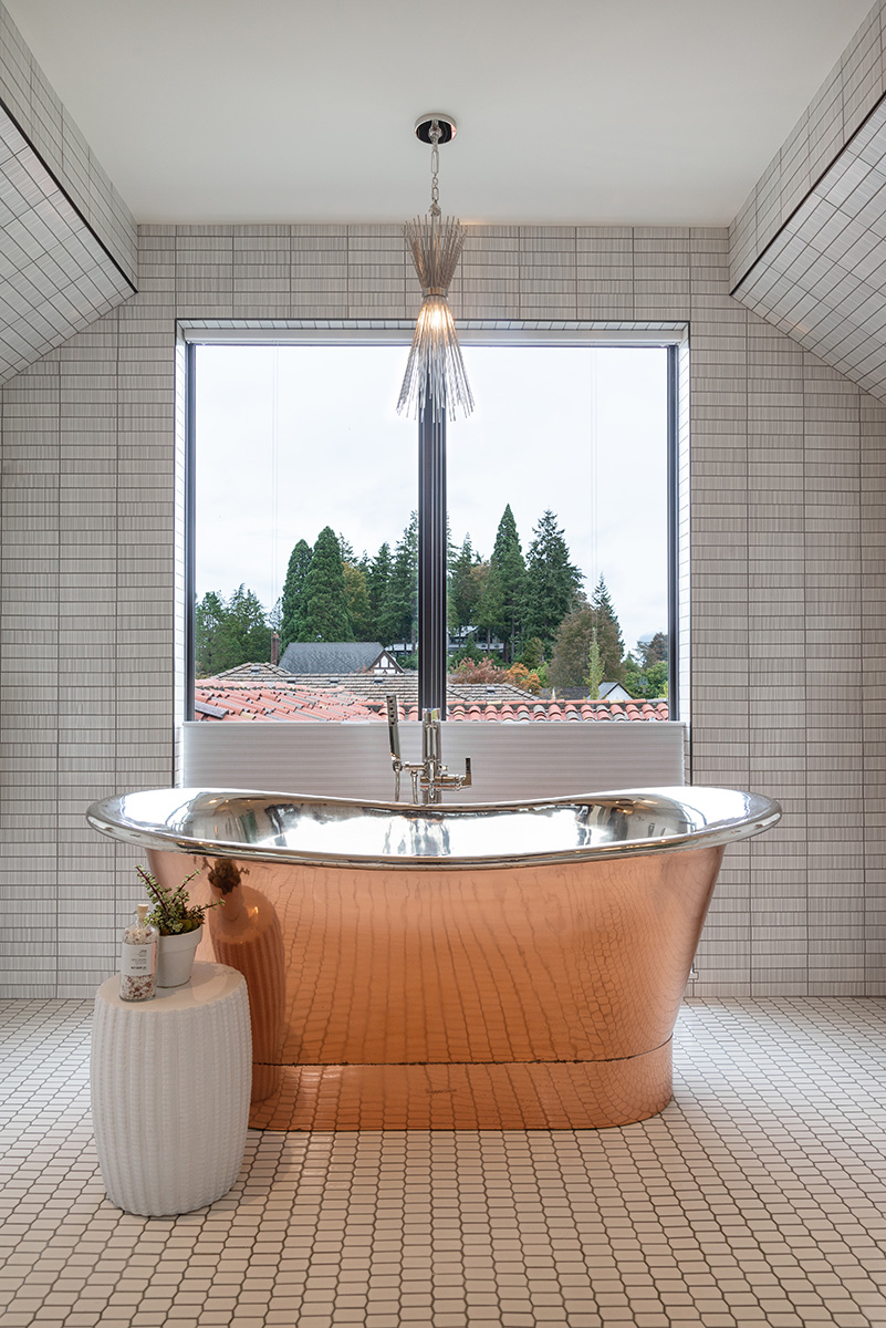 Standalone copper bathtub with a view